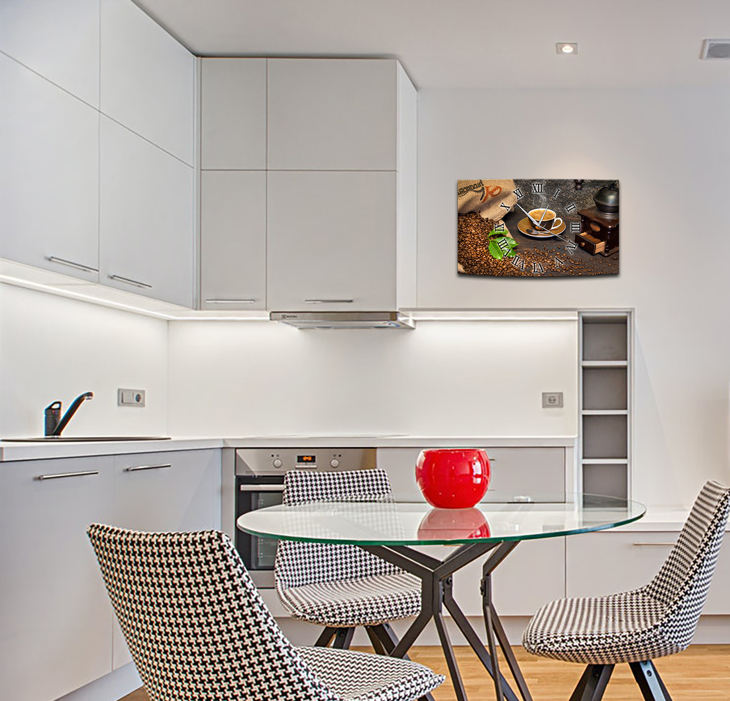 Wanduhr Funk oder Quarzuhr leise tickend Kaffe Genuss